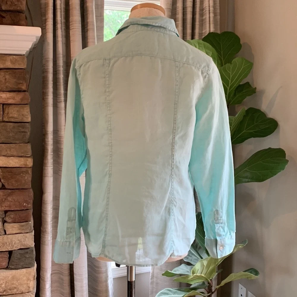 Tommy Bahama Light Blue Button Down Shirt - Picture 2 of 5